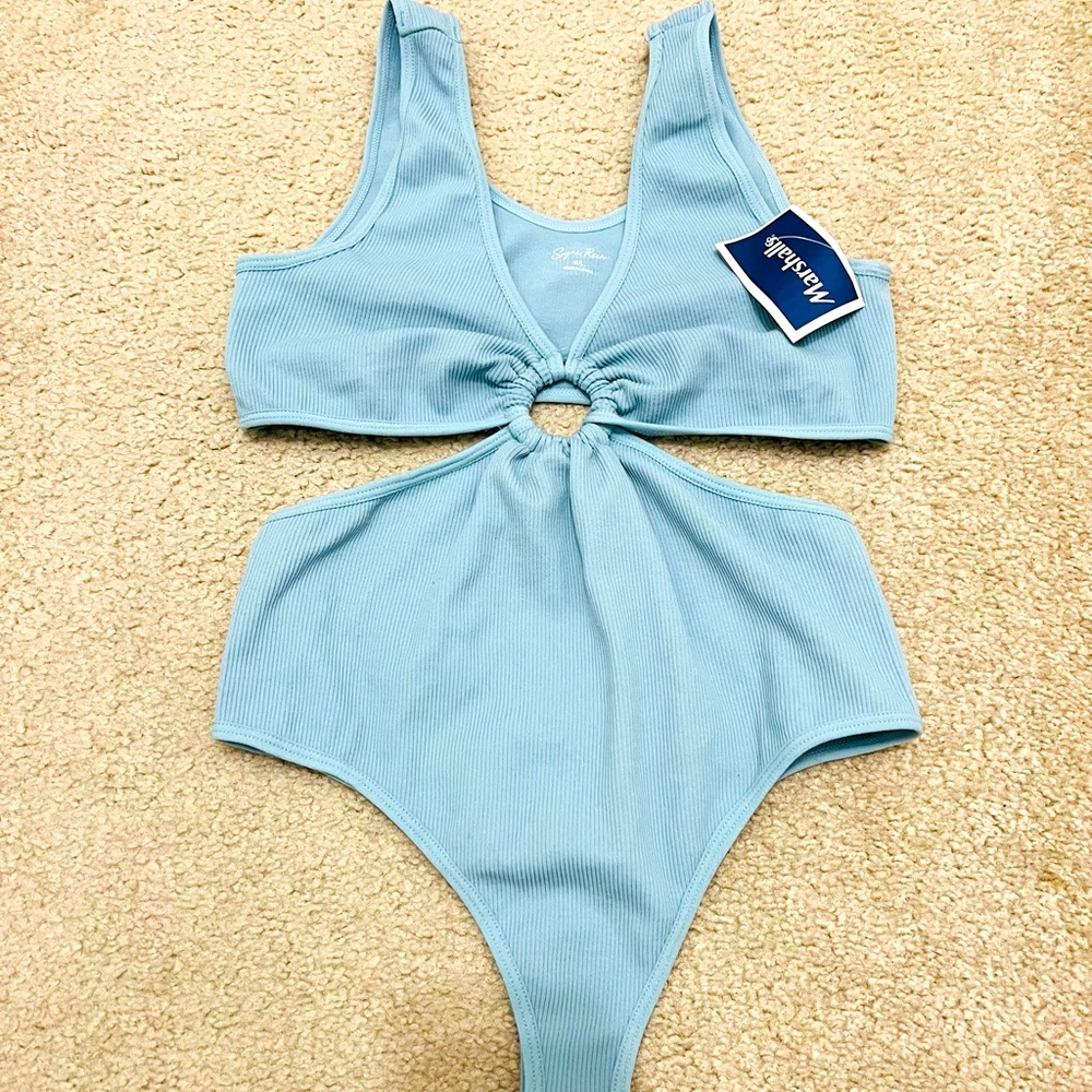Baby blue bodysuit. Size medium.